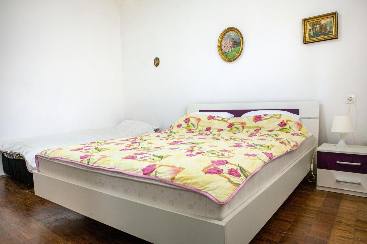 Apartment Monica Nikšić Esterno foto