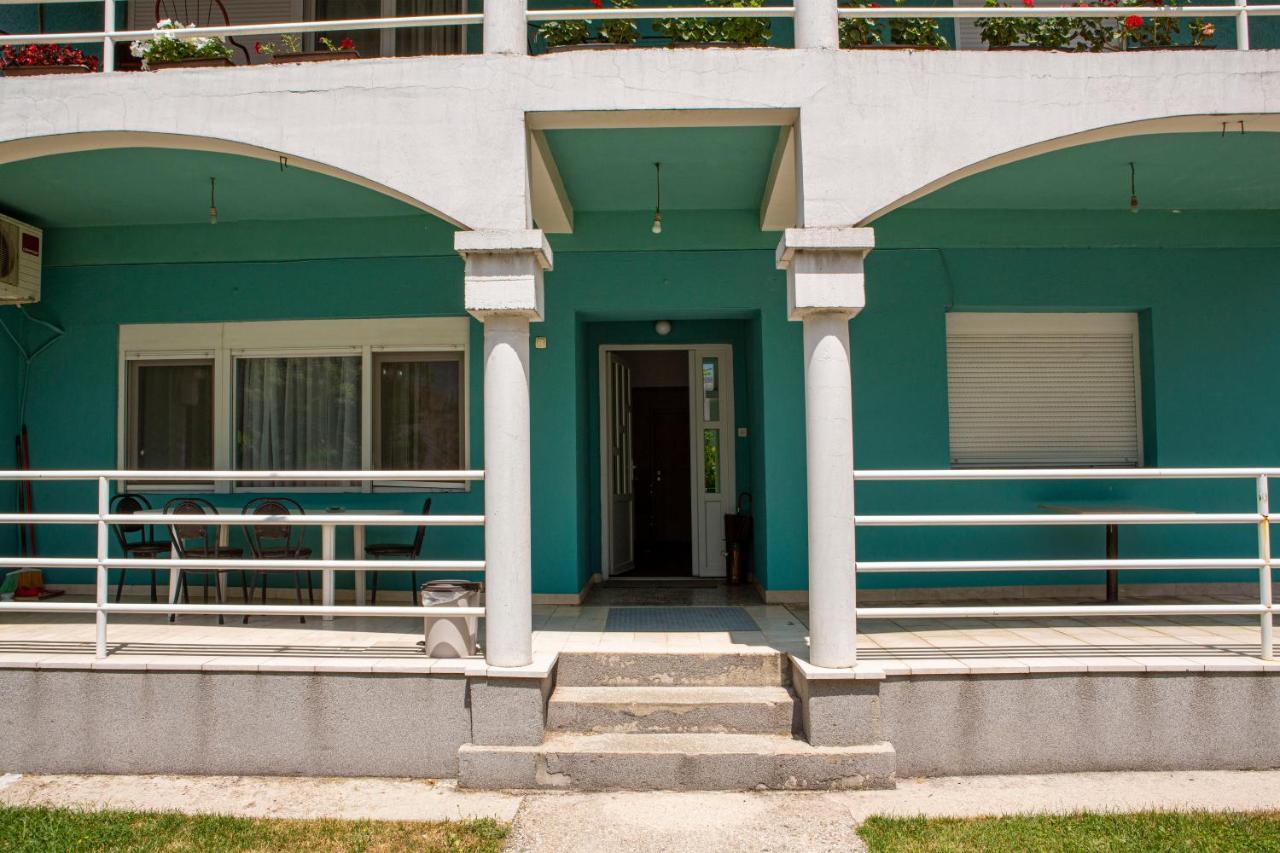 Apartment Monica Nikšić Esterno foto